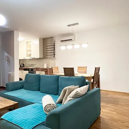 Zemunske Kapije 2 Prizrenska * ベオグラード