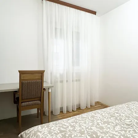 Zemunske Kapije 2 Prizrenska アパート