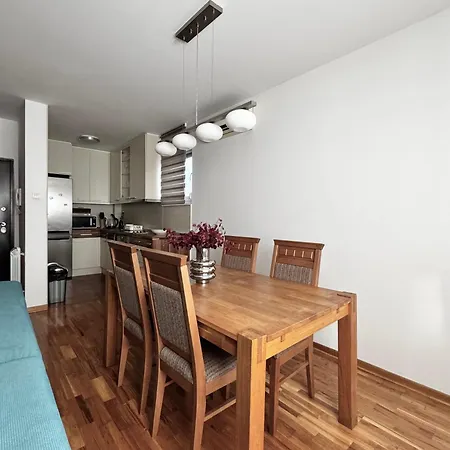 Zemunske Kapije 2 Prizrenska アパート *